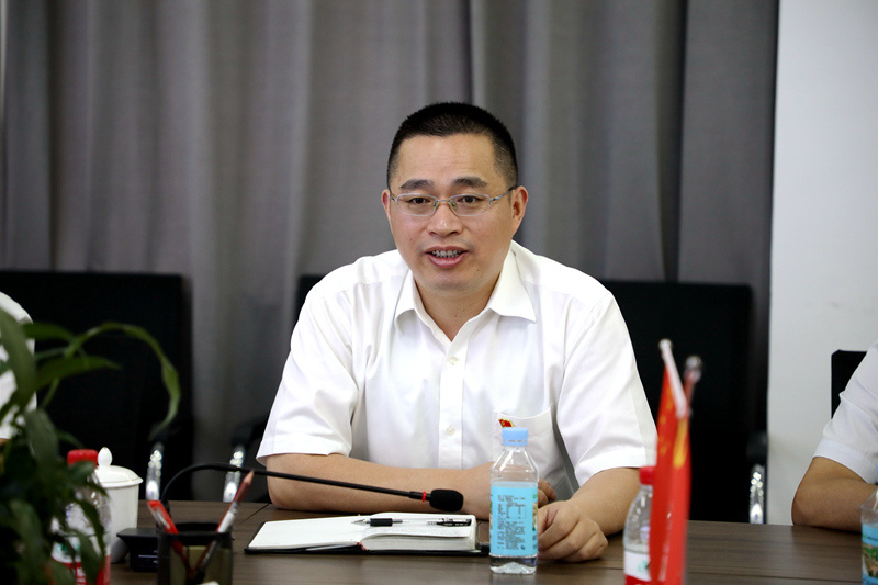 錢申春、王勝利參加機關第一黨支部和金寨路1標黨支部聯(lián)合主題黨日活動2